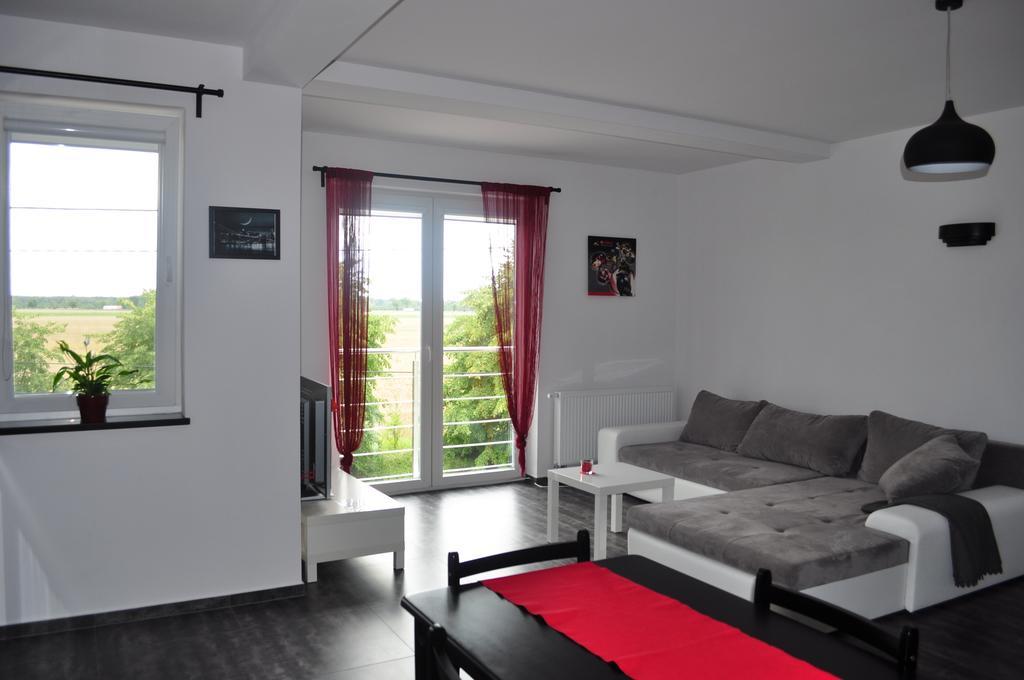 Apartament Scorpion Modlin Czosnów 외부 사진